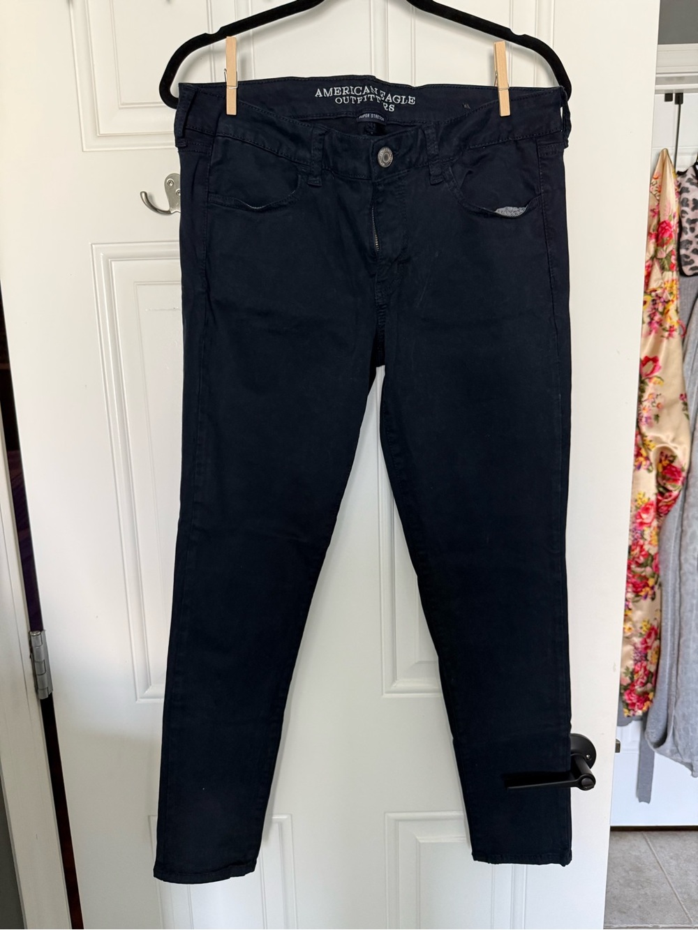 American Eagle Outfitters Black Skinny Jeans - Women